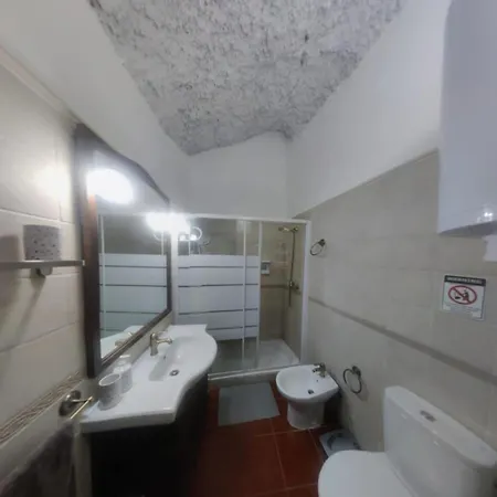 Polinarias Casa Cueva En Fasnia سانتا كروز دي تينيريف