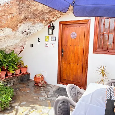 Tatil Evi Polinarias Casa Cueva En Fasnia
